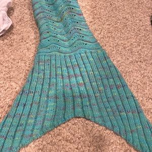 Knit mermaid tail blanket